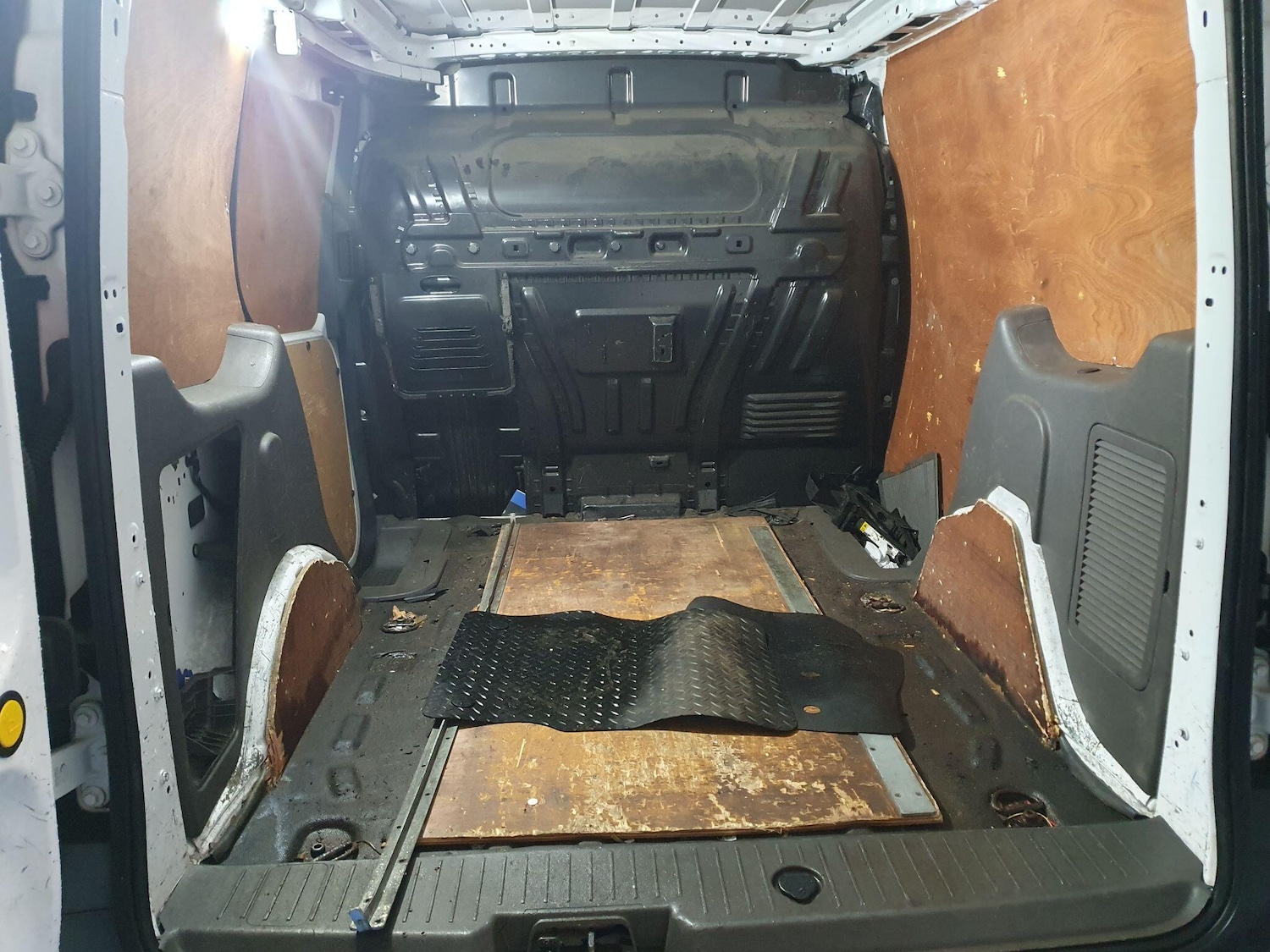 Used Ford Transit Connect 2020 for sale - 77278813: Photo 14