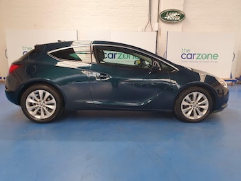 Used Vauxhall Astra GTC 2017 for sale - 76109399: Photo 2