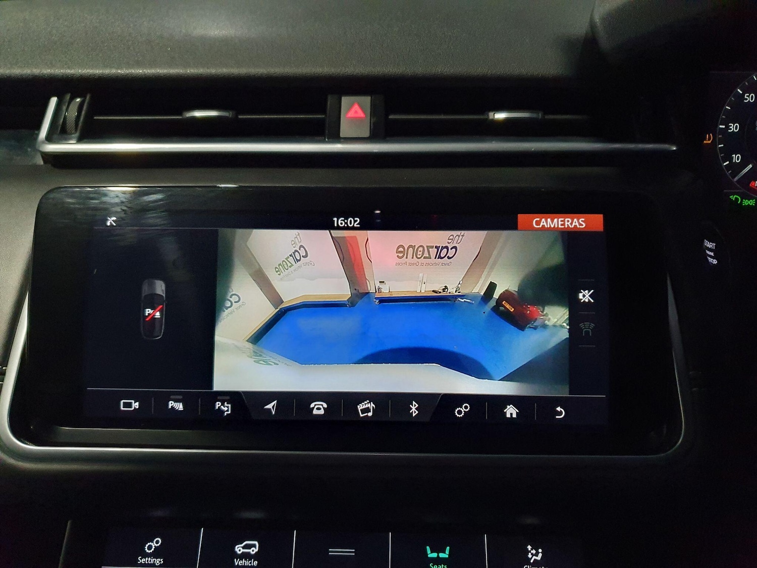 Used Land Rover Range Rover Velar 2018 for sale - 76976107: Photo 13