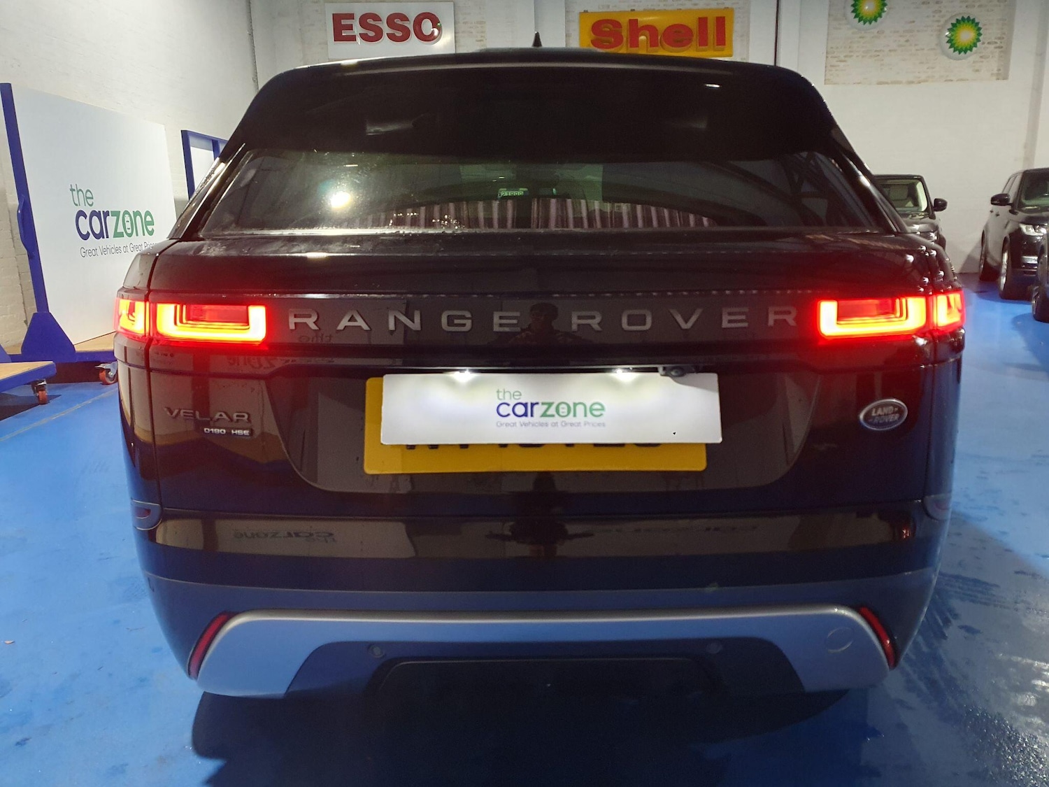 Used Land Rover Range Rover Velar 2018 for sale - 76976107: Photo 4