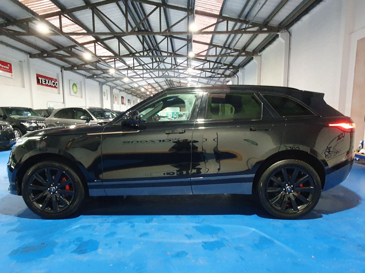 Used Land Rover Range Rover Velar 2018 for sale - 76976107: Photo 6