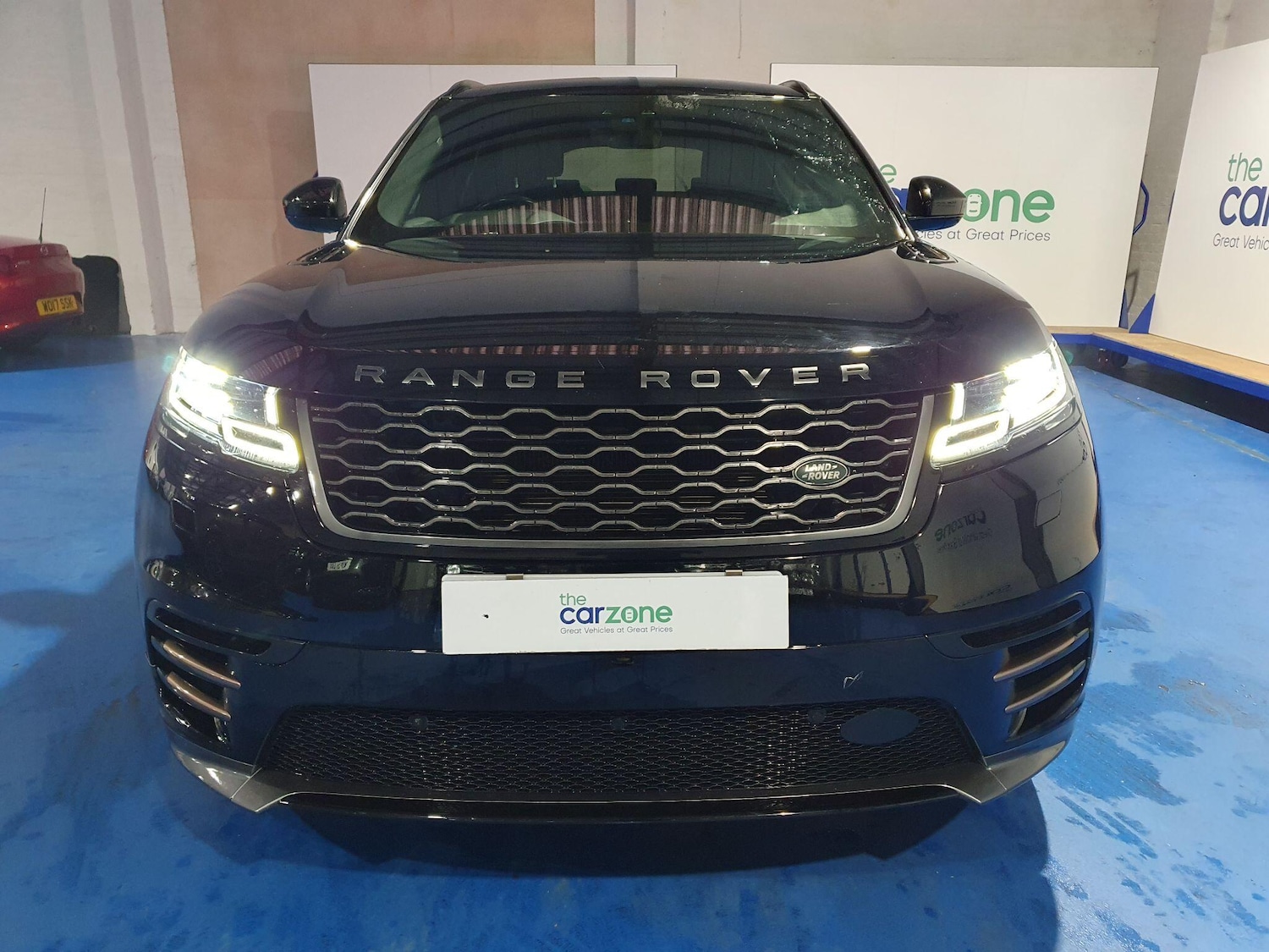 Used Land Rover Range Rover Velar 2018 for sale - 76976107: Photo 8