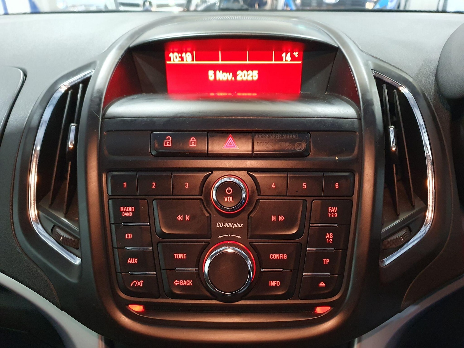 Used Vauxhall Zafira 2016 for sale - 76499666: Photo 11