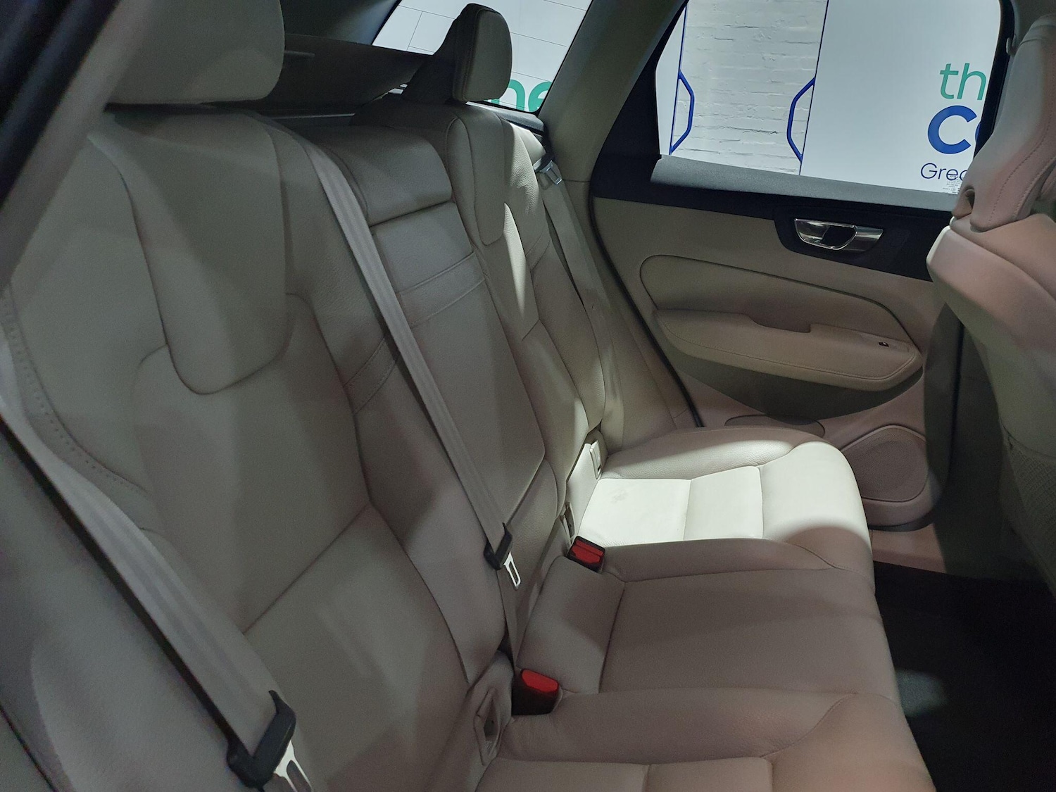 Used Volvo XC60 2020 for sale - 77784128: Photo 17