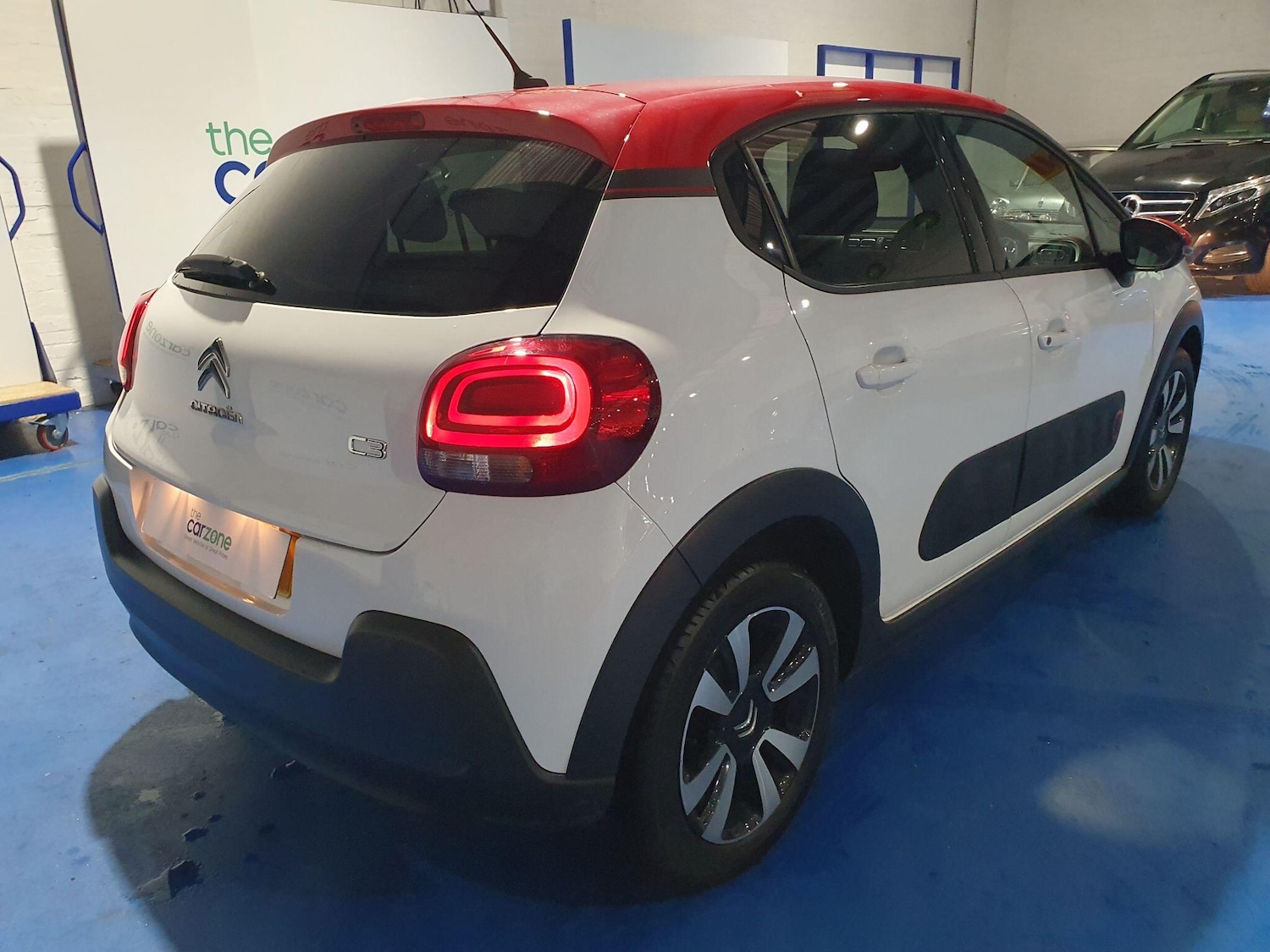 Used Citroen C3 2017 for sale - 76701993: Photo 3
