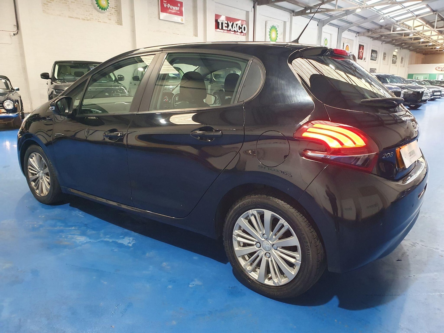 Used Peugeot 208 for sale - 77671101: Photo 5