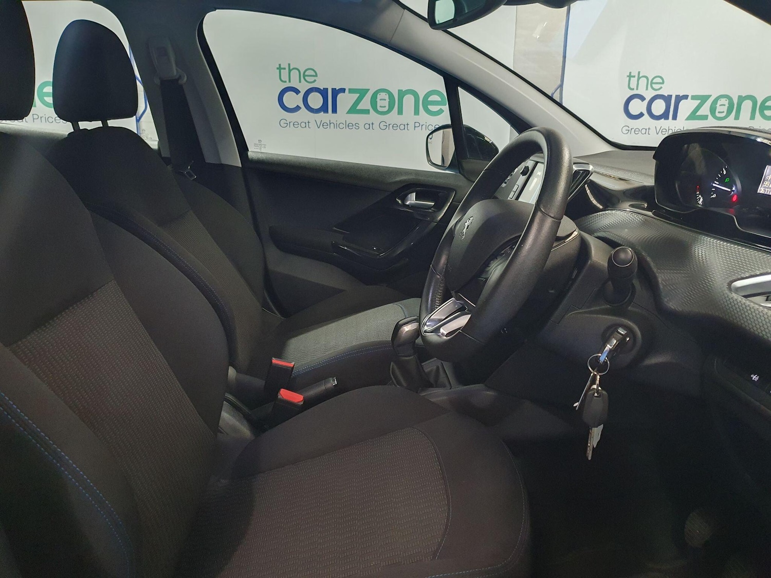 Used Peugeot 208 for sale - 77671101: Photo 9