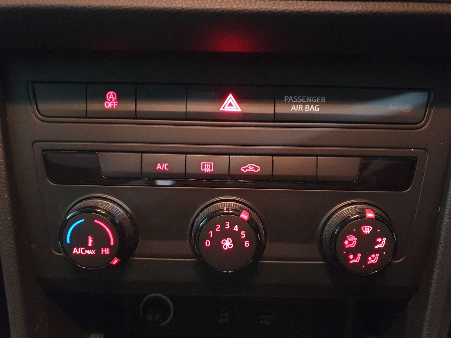 Used SEAT Ateca 2018 for sale - 77468203: Photo 13