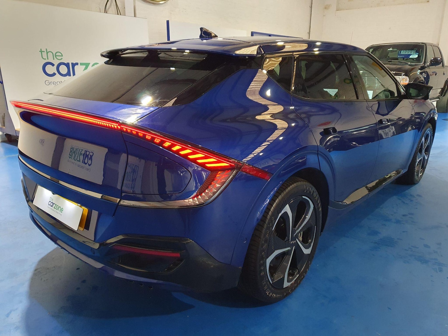 Used Kia EV6 2023 for sale - 77752900: Photo 3