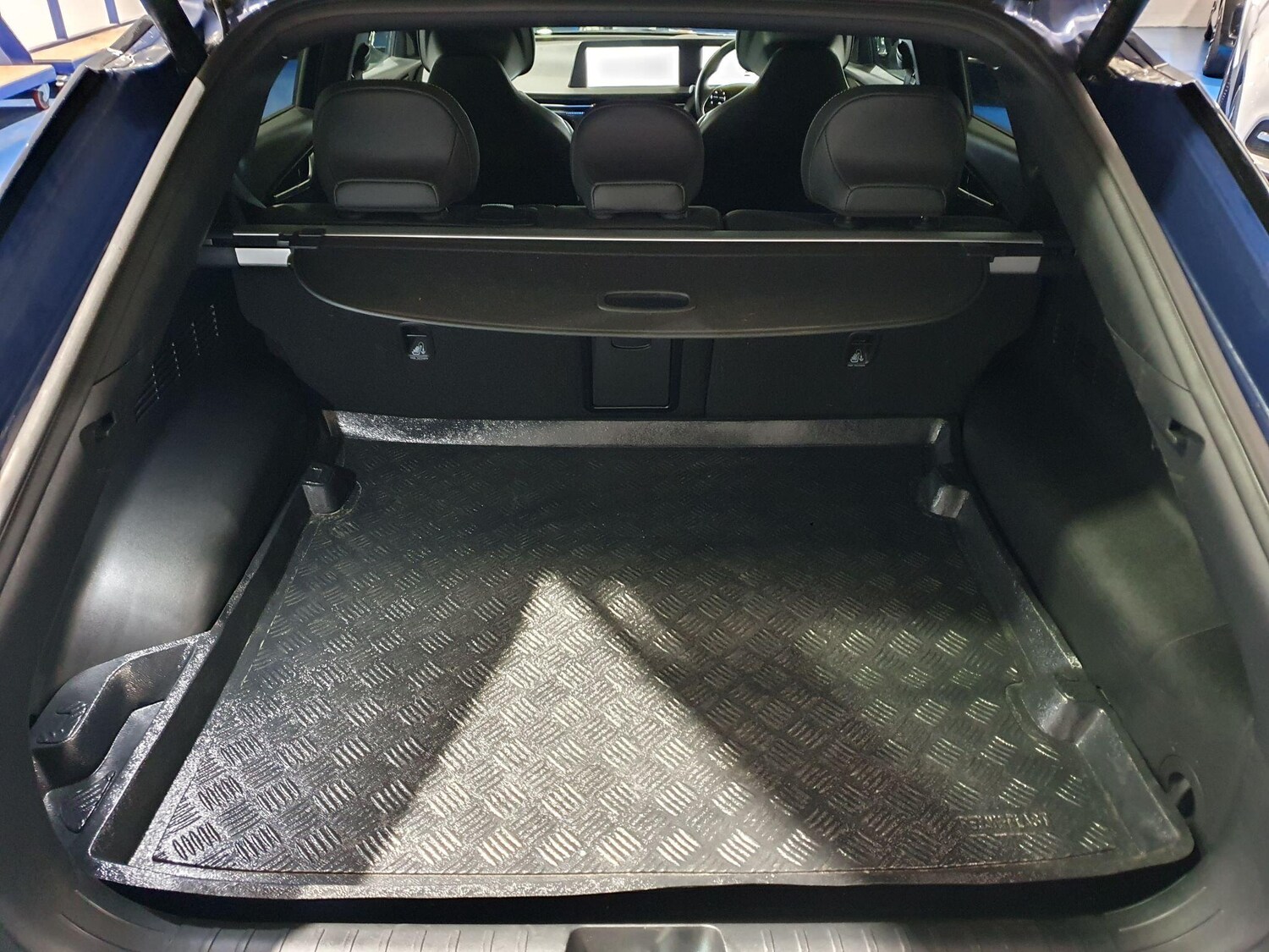 Used Kia EV6 2023 for sale - 77752900: Photo 6