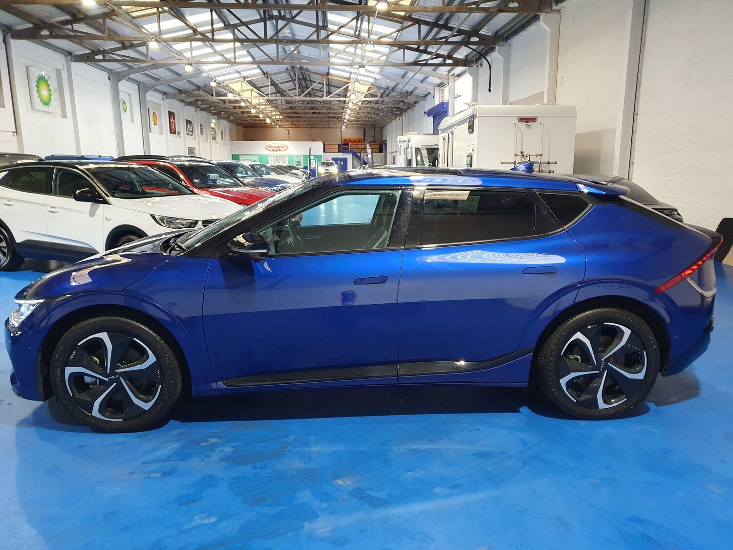 Used Kia EV6 2023 for sale - 77752900: Photo 8