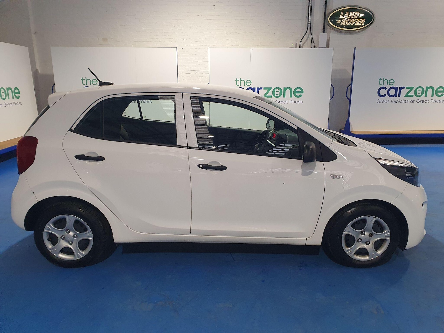 Used Kia Picanto 2022 for sale - 77892480: Photo 2