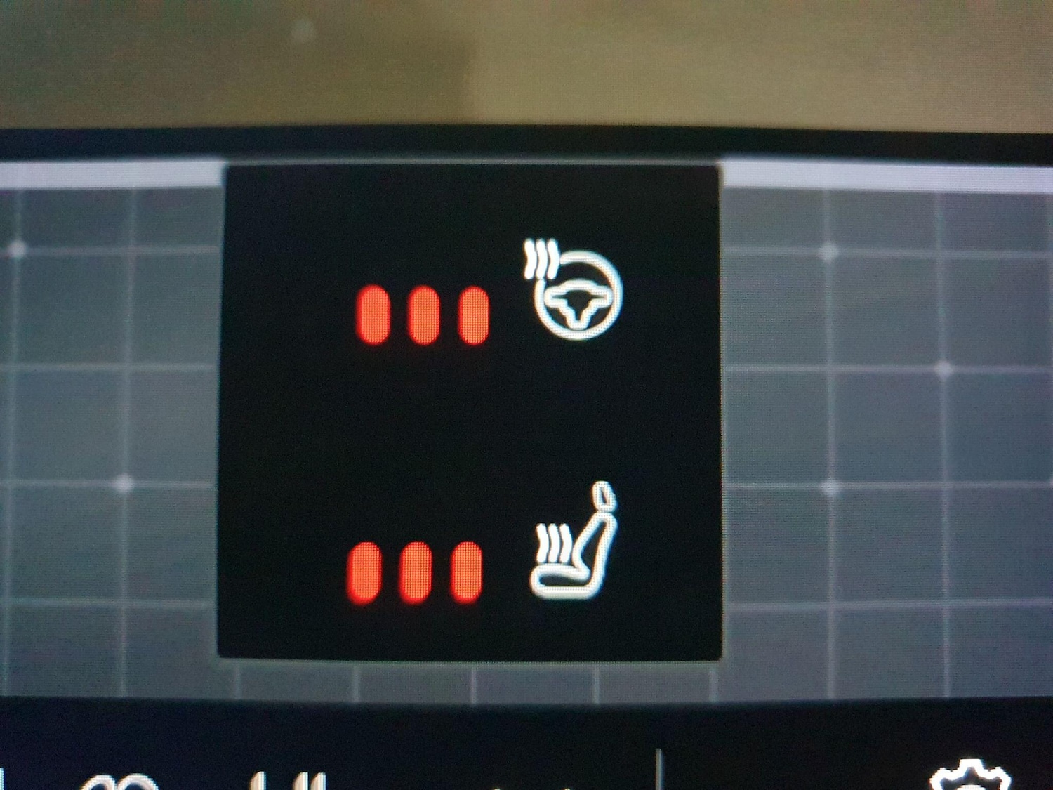 Used Volvo XC60 2021 for sale - 77538384: Photo 11