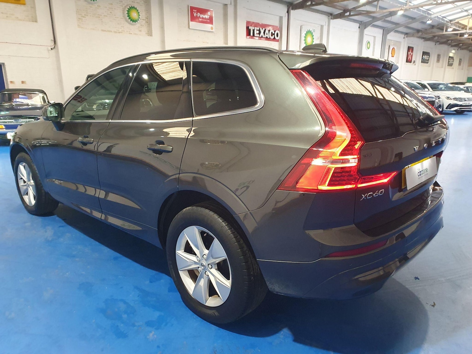 Used Volvo XC60 2021 for sale - 77538384: Photo 5
