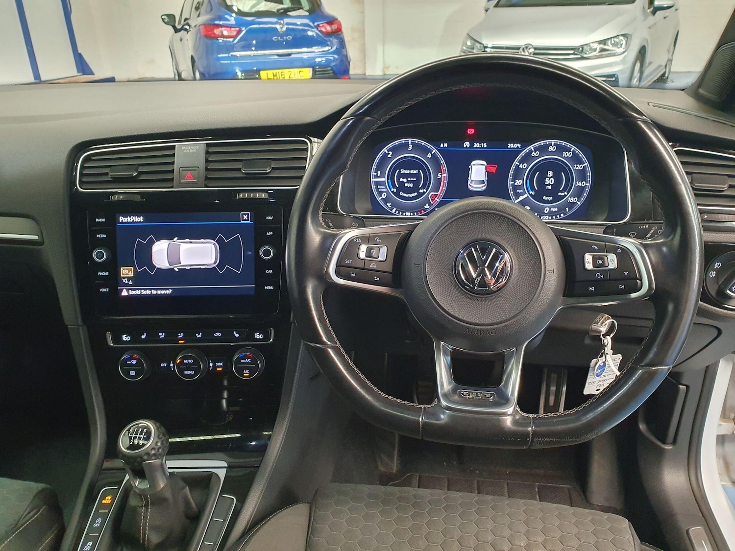 Used Volkswagen Golf 2017 for sale - 76953336: Photo 10