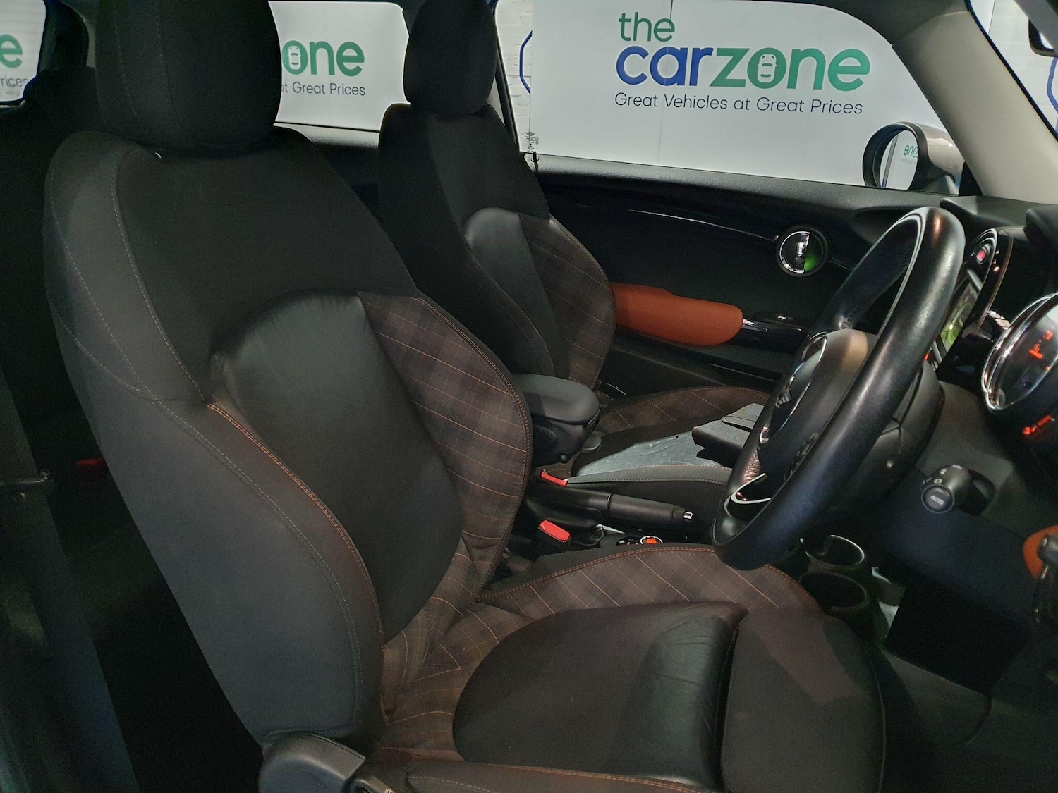 Used MINI Hatch 2017 for sale - 77598100: Photo 12