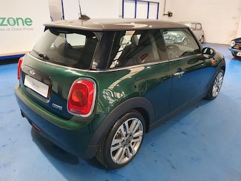 Used MINI Hatch 2017 for sale - 77598100: Photo