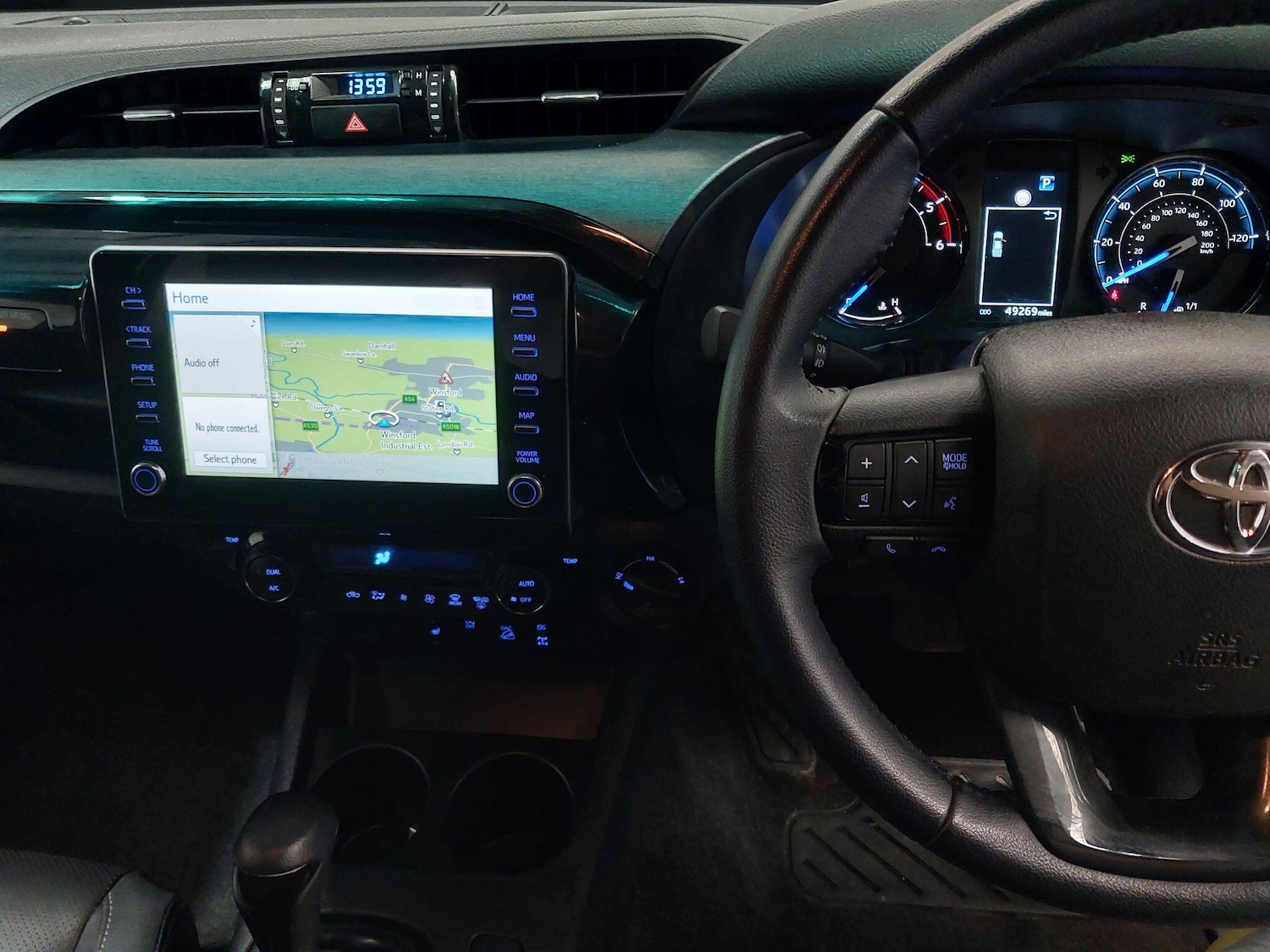 Used Toyota Hilux 2024 for sale - 76239492: Photo 14