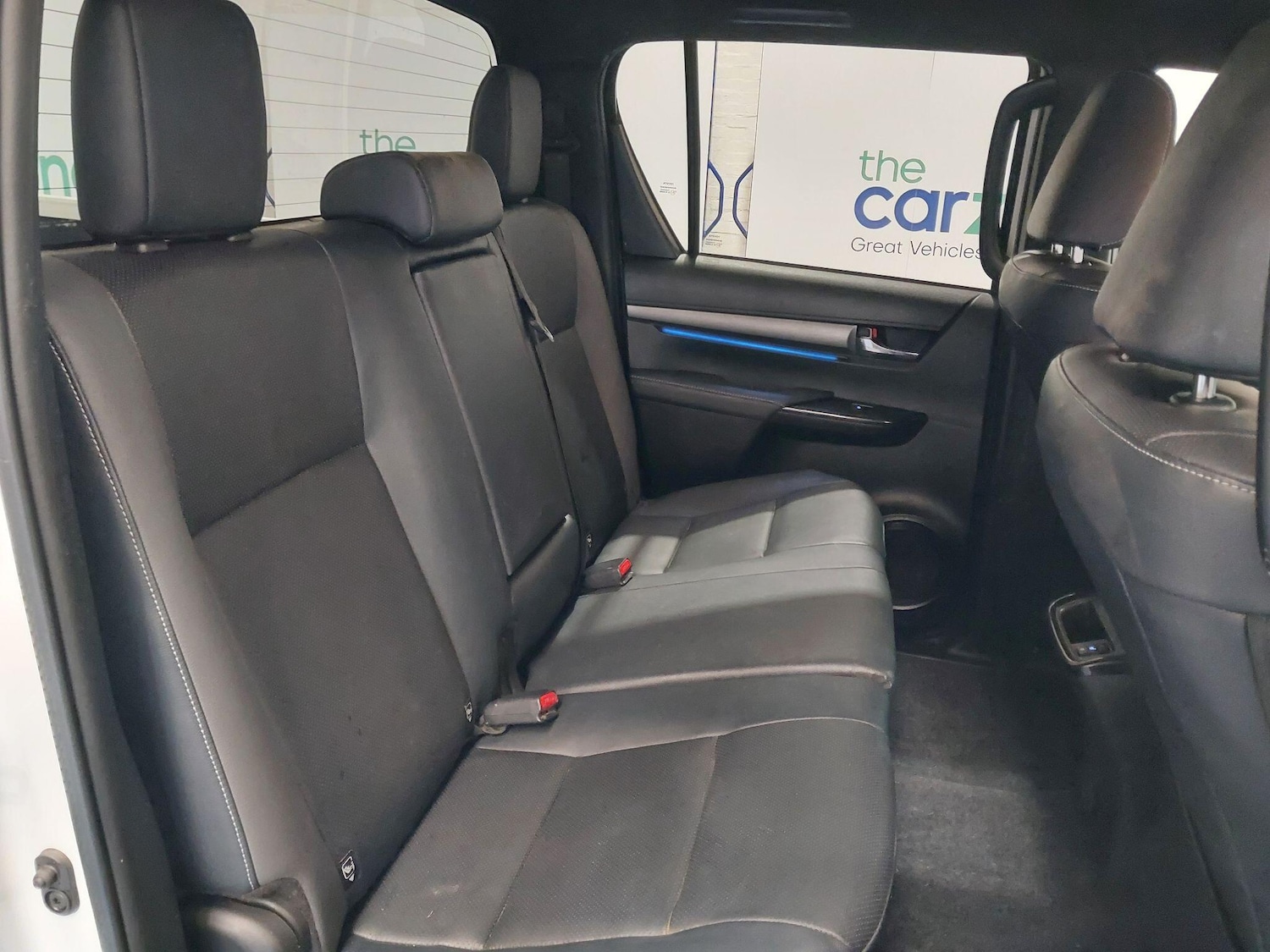 Used Toyota Hilux 2024 for sale - 76239492: Photo 18