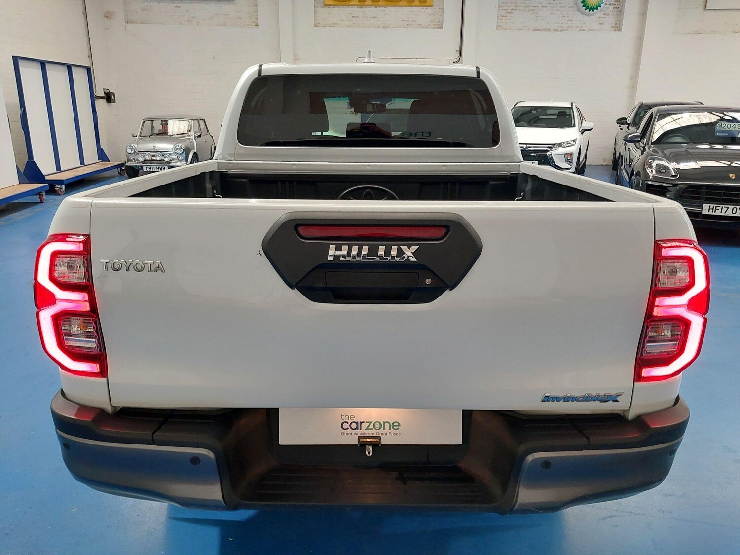 Used Toyota Hilux 2024 for sale - 76239492: Photo 4