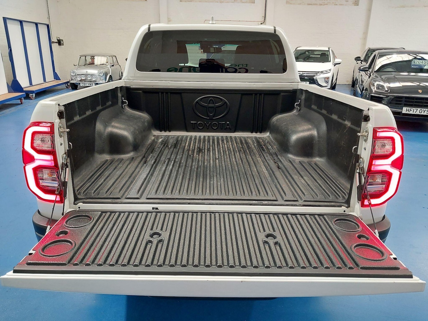 Used Toyota Hilux 2024 for sale - 76239492: Photo 5