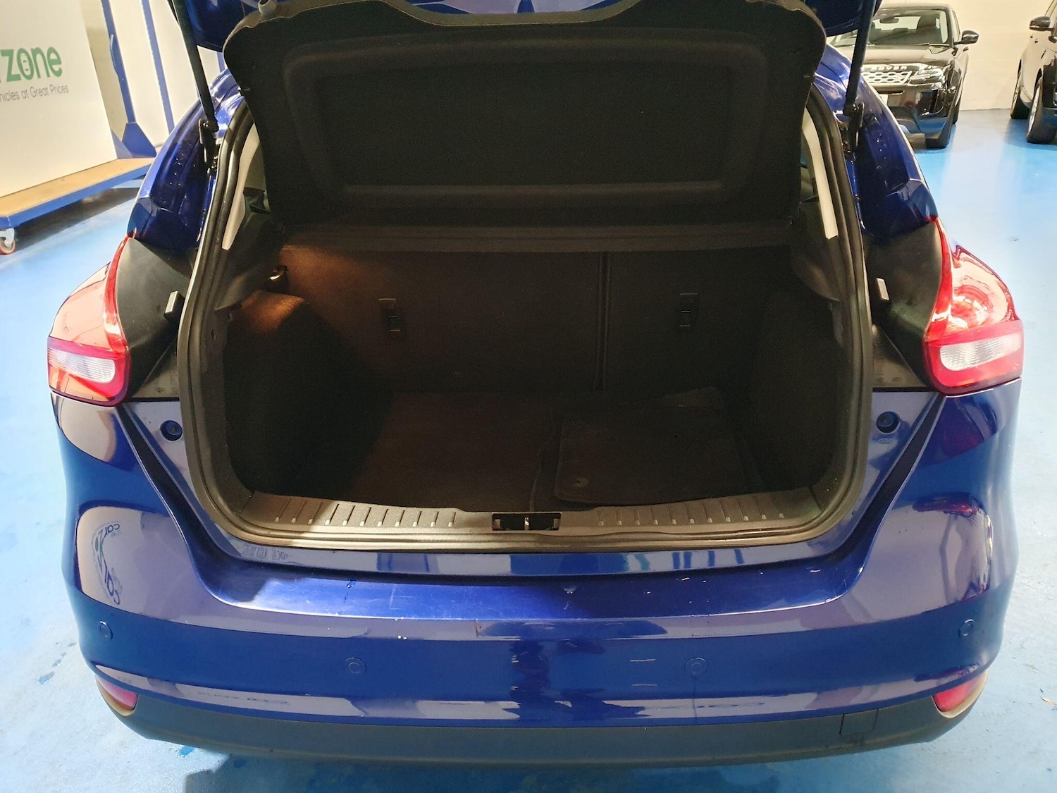 Used Ford Focus 2017 for sale - 76824230: Photo 14