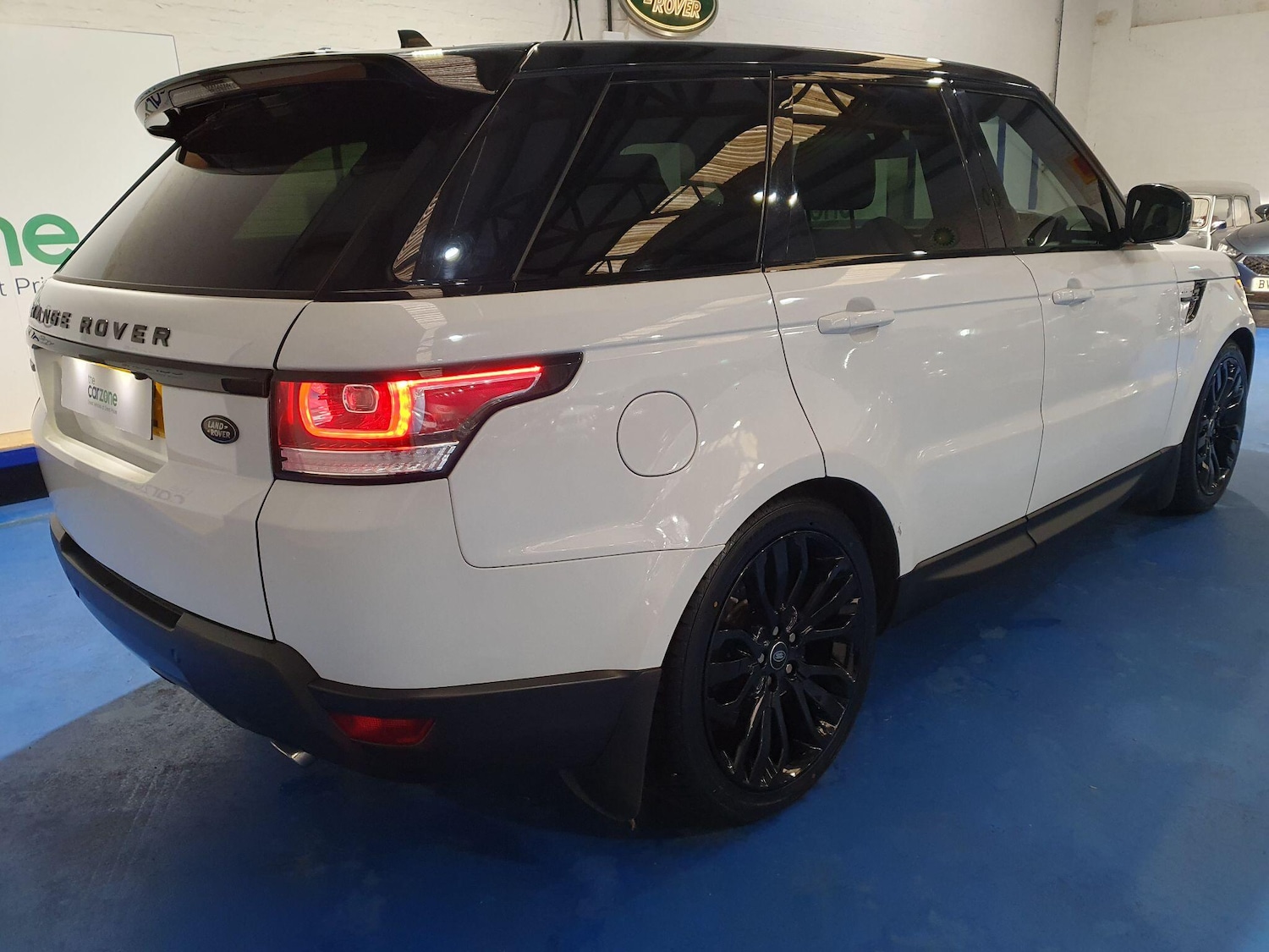 Used Land Rover Range Rover Sport 2015 for sale - 77412106: Photo 3