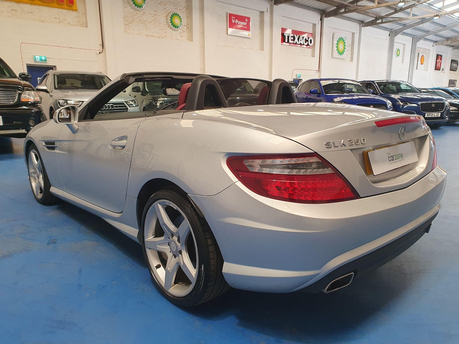 Used Mercedes-Benz SLK 2014 for sale - 78184906: Photo 10