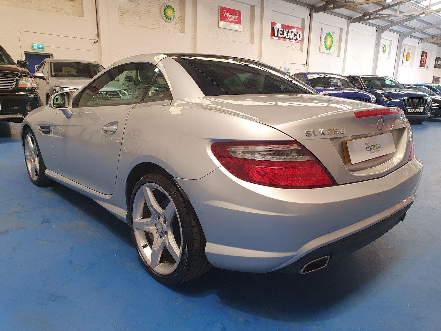 Used Mercedes-Benz SLK 2014 for sale - 78184906: Photo 11