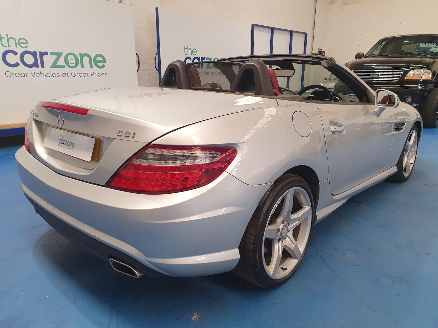Used Mercedes-Benz SLK 2014 for sale - 78184906: Photo 4