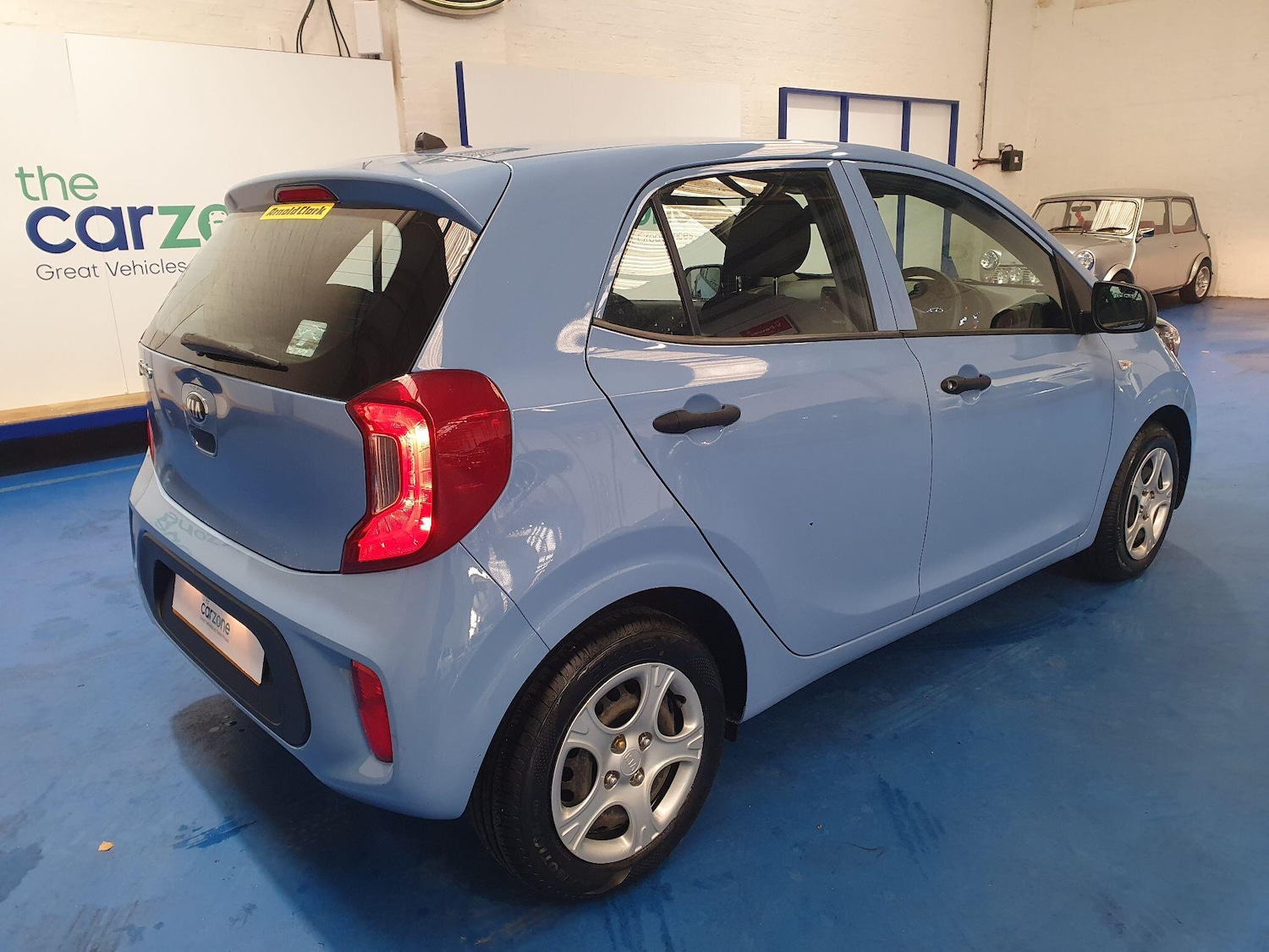 Used Kia Picanto 2019 for sale - 76735385: Photo 3