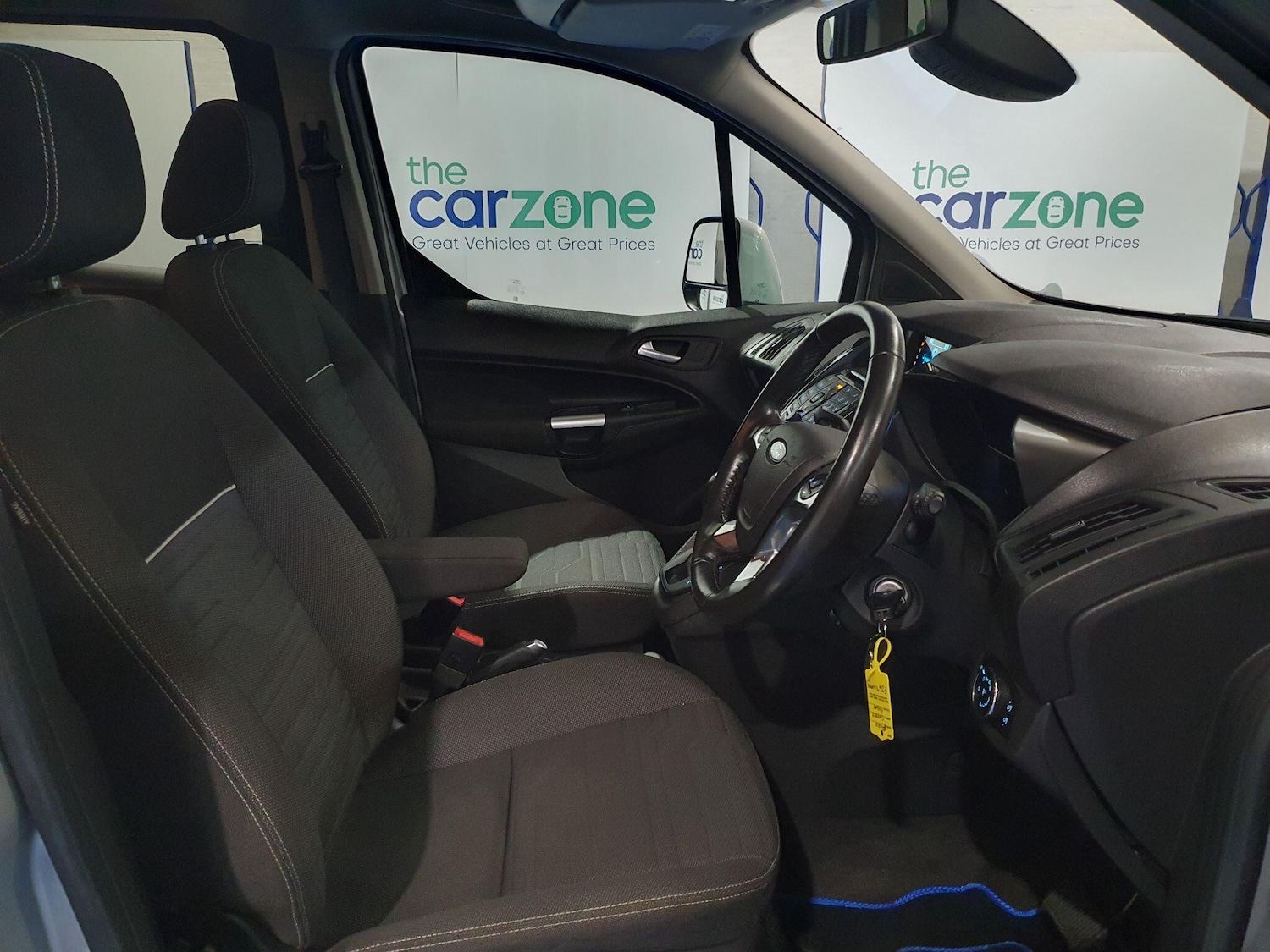 Used Ford Grand Tourneo Connect 2018 for sale - 78100579: Photo 9