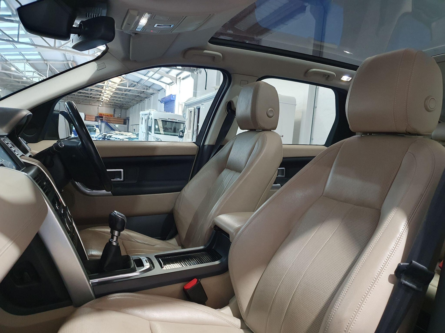 Used Land Rover Discovery Sport for sale - 77015319: Photo 17