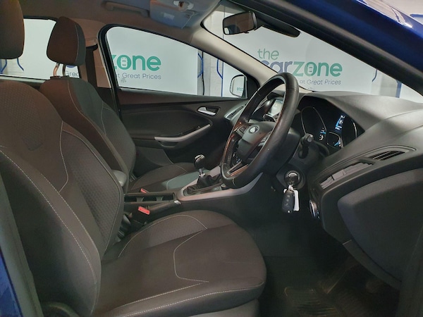 Used Ford Focus 2015 for sale - 76109362: Photo 9