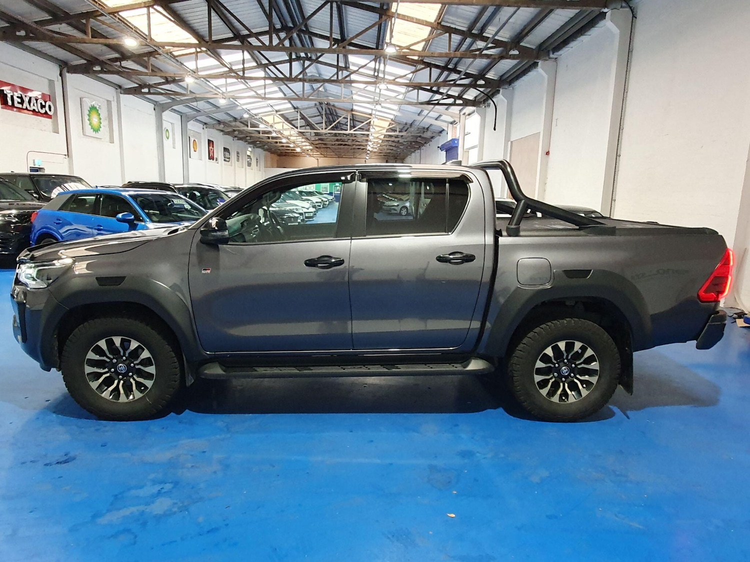 Used Toyota Hilux 2024 for sale - 76295729: Photo 6