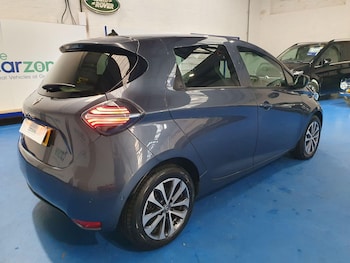 Used Renault Zoe 2022 for sale - 76823655: Photo