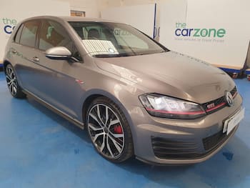 Used Volkswagen Golf 2015 for sale - 79645127: Photo