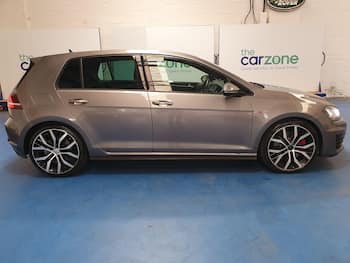 Used Volkswagen Golf 2015 for sale - 79645127: Photo