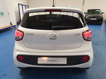 Used Hyundai i10 2019 for sale - 79577012: Photo