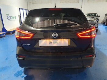 Used Nissan Qashqai 2017 for sale - 76701992: Photo