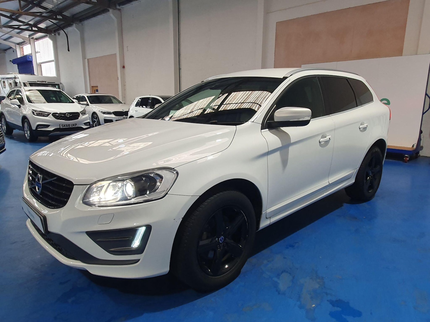 Used Volvo XC60 2016 for sale - 76238648: Photo 7