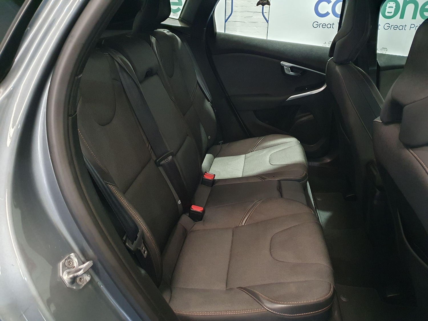 Used Volvo V40 2017 for sale - 77132010: Photo 11