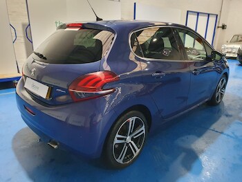 Used Peugeot 208 2017 for sale - 77331236: Photo