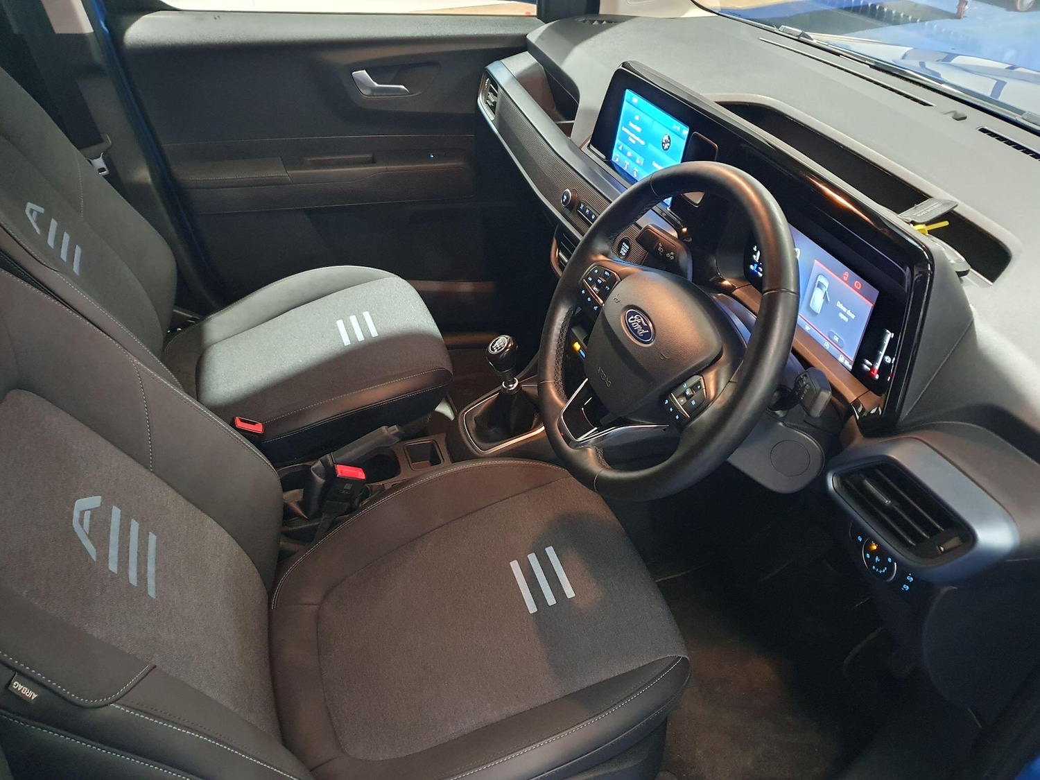 Used Ford Transit Courier 2024 for sale - 76214087: Photo 11