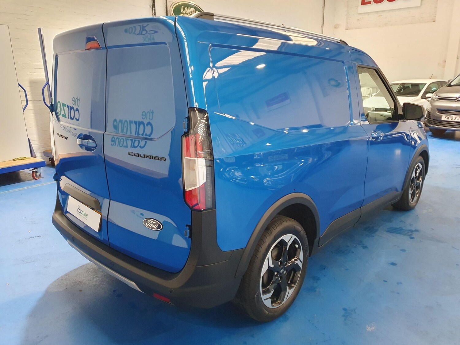 Used Ford Transit Courier 2024 for sale - 76214087: Photo 3