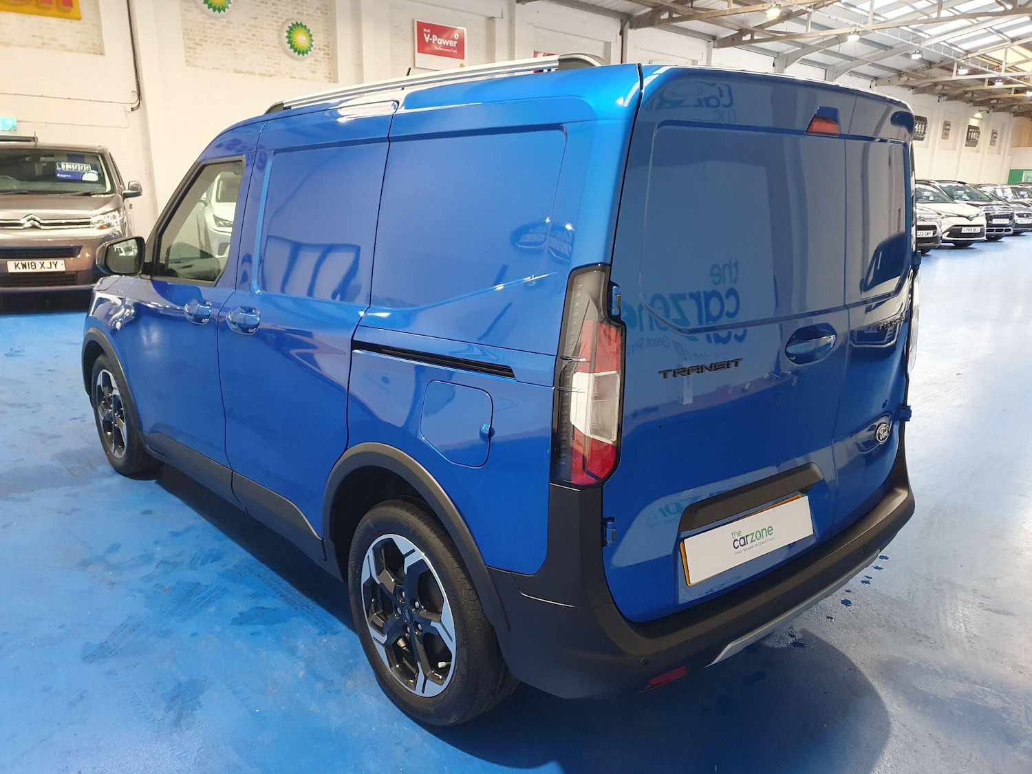 Used Ford Transit Courier 2024 for sale - 76214087: Photo 7