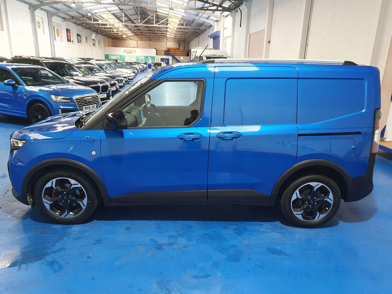 Used Ford Transit Courier 2024 for sale - 76214087: Photo 8