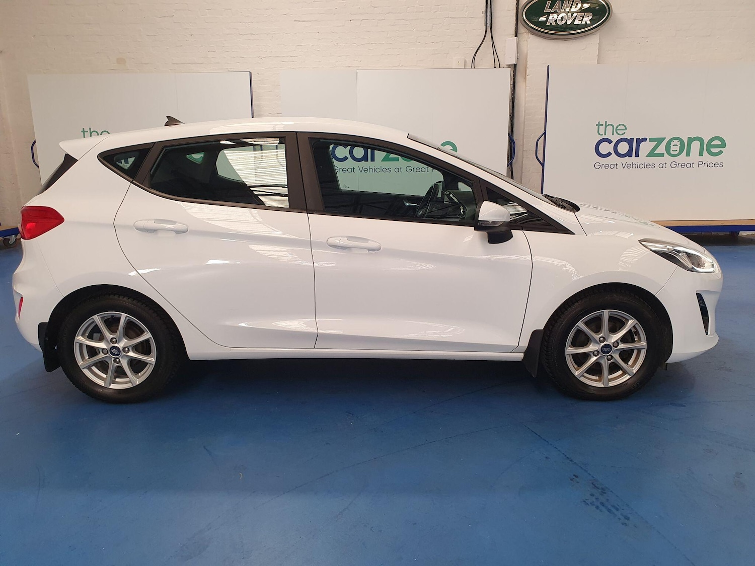 Used Ford Fiesta 2019 for sale - 76137356: Photo 2