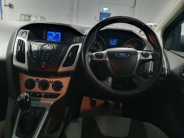 Used Ford Focus 2012 for sale - 76138642: Photo 11