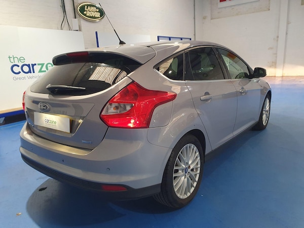 Used Ford Focus 2012 for sale - 76138642: Photo 3